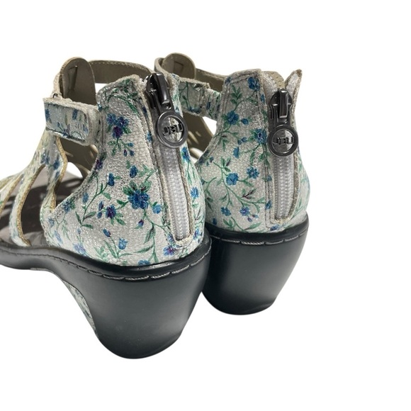 JBU Jambu Northstar Laser Cut Wedge Sandal Ditzy Floral Women Size 9.5 - Picture 11 of 14